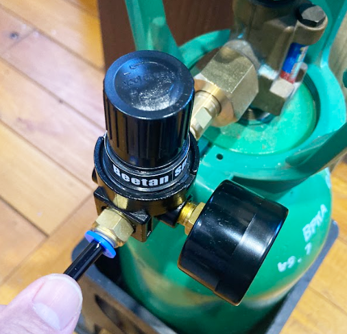 耐圧チューブ取り付け